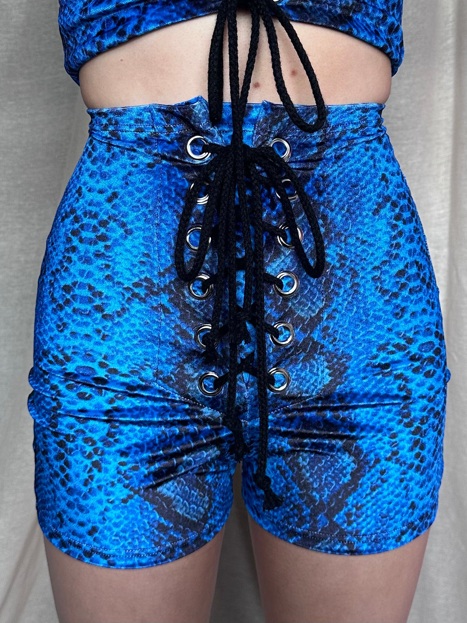 Royal blue high waisted on sale shorts