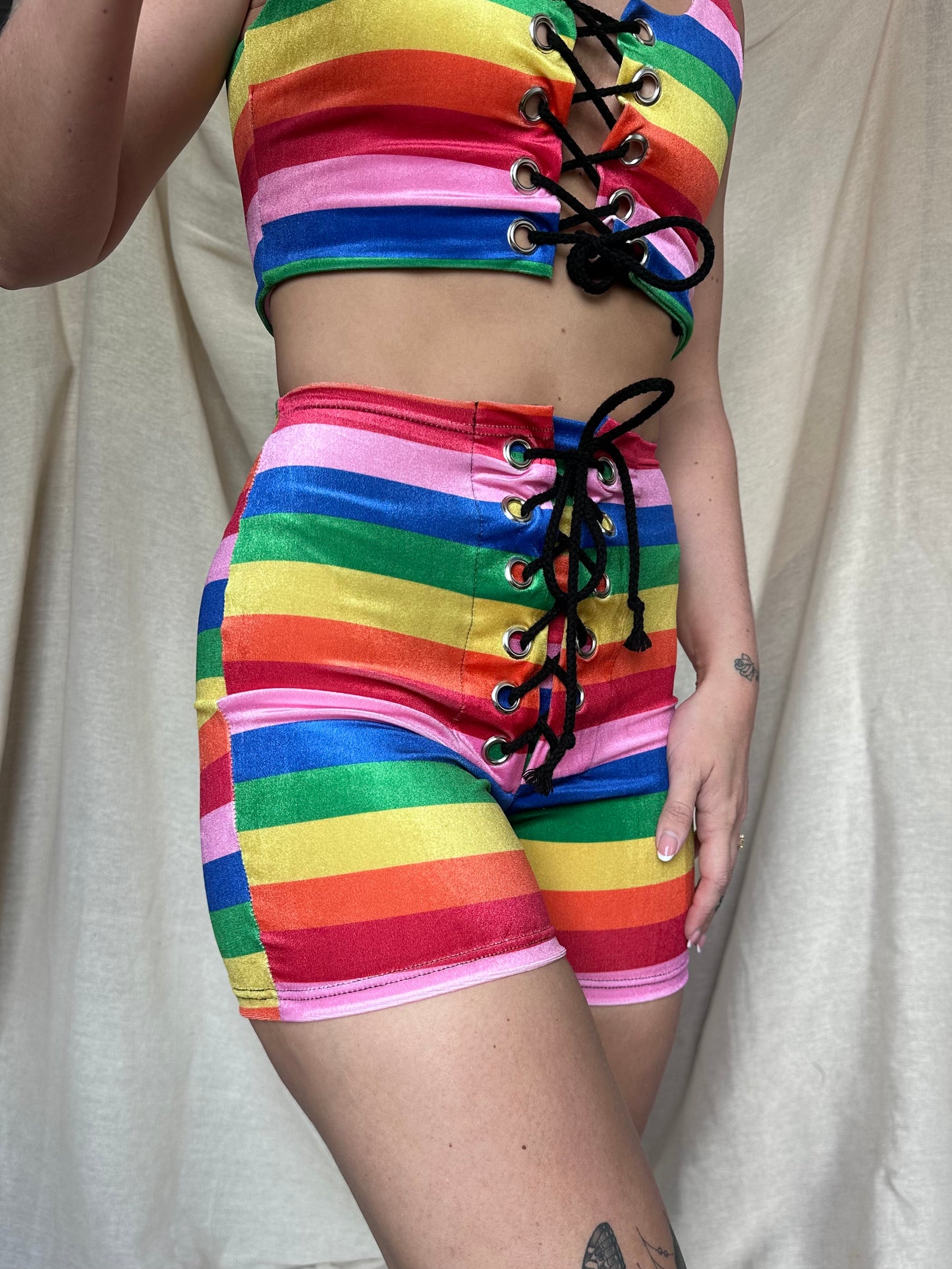 EXCLUSIVE - Stevie Shorts in Rainbow Stripe