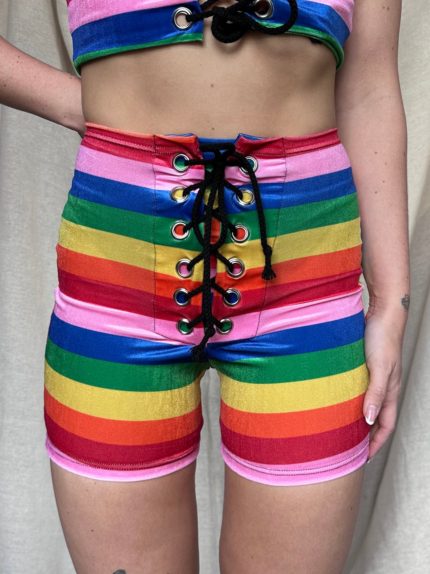 EXCLUSIVE - Stevie Shorts in Rainbow Stripe