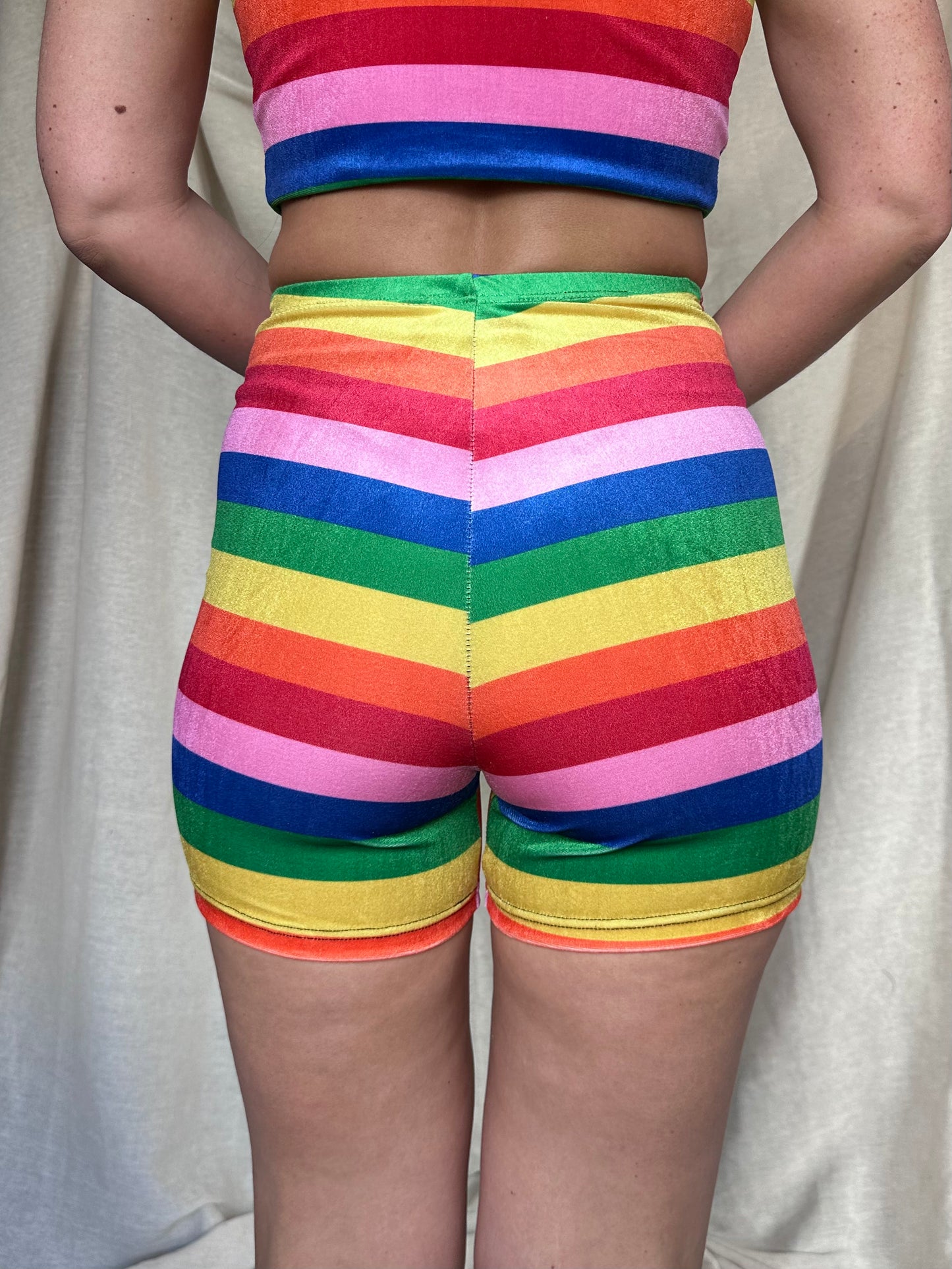 EXCLUSIVE - Stevie Shorts in Rainbow Stripe